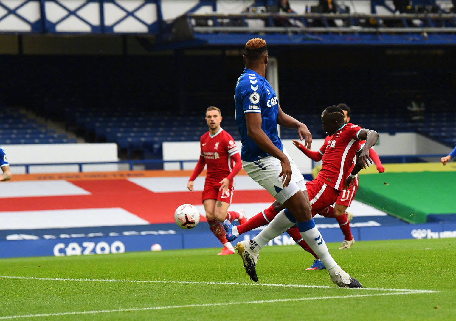 方防线的漏 方防线的漏